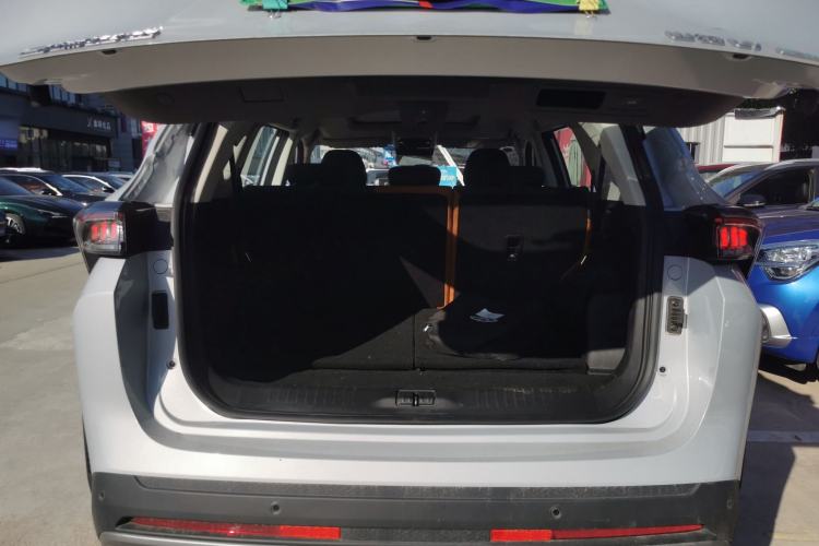 Used JETOUR Shanhai L7 2024 1.5T 120km ULTRA 7-Seater Trunk