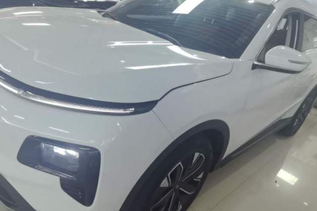 Ojetý JETOUR Shanhai L7 2024 1.5T 120km MAX+ 7-Seater