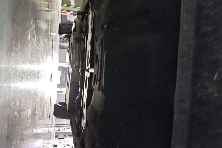 Used JETOUR Shanhai L7 2024 1.5T 120km MAX 5-Seater Chassis Front