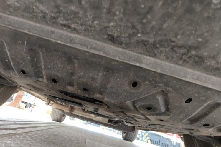 Used JETOUR Shanhai L7 2024 1.5T 120 km MAX 7-Seater Chassis Front