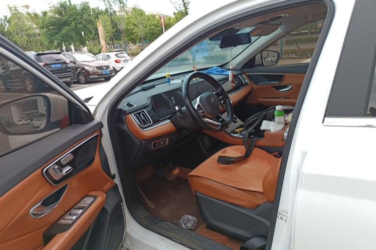 Used JETOUR Shanhai L7 2024 1.5T 120 km MAX 7-Seater Driver Seat