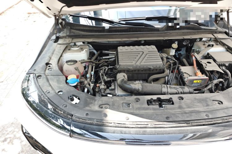 Used JETOUR Shanhai L7 2024 1.5T 120 km MAX 7-Seater Engine Bay Right
