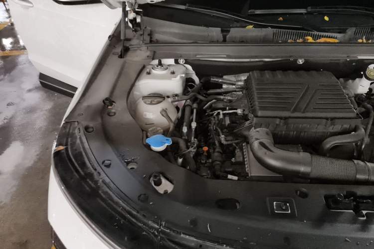 Used JETOUR Shanhai L7 2024 1.5T 120 km MAX+ 5-seater Engine Bay Right