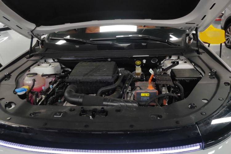 Used JETOUR Shanhai L7 2024 1.5T 120km MAX+ 7-Seater Engine Bay