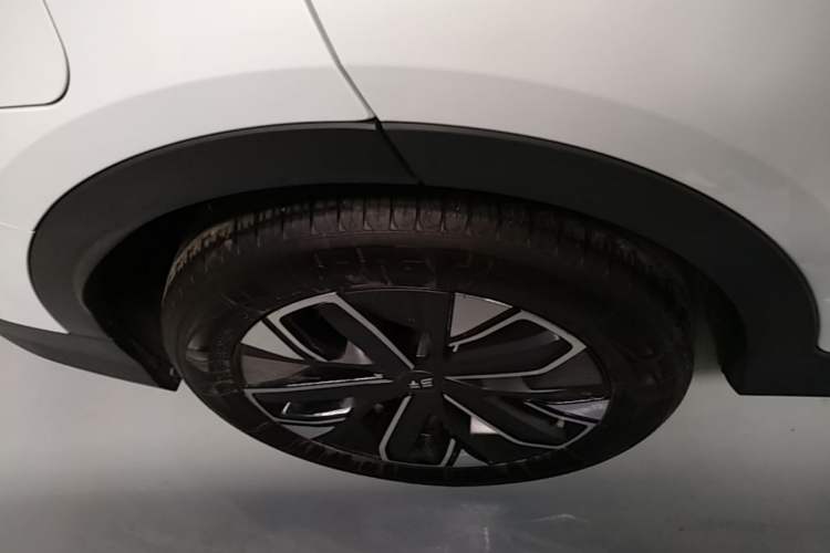 Used JETOUR Shanhai L7 2024 1.5T 120km MAX 5-Seater Exterior 5
