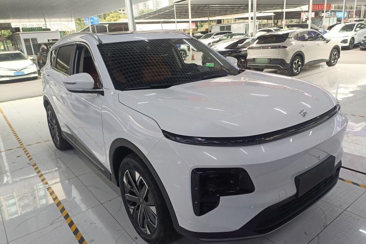 Used JETOUR Shanhai L7 2024 1.5T 120km MAX+ 7-Seater Front Right 45 Deg