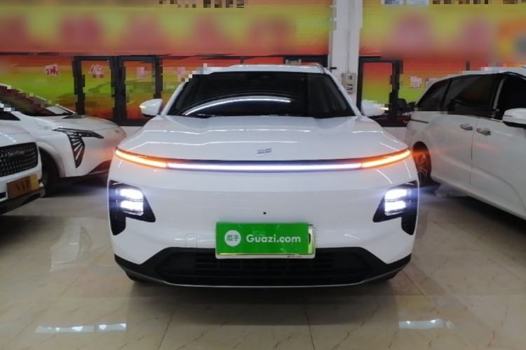 Used JETOUR Shanhai L7 2024 1.5T 120km MAX+ 7-Seater Front