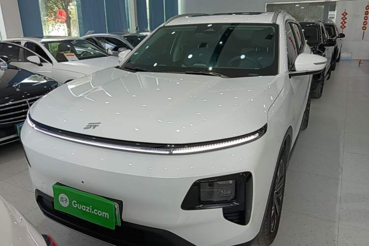 Used JETOUR Shanhai L7 2024 1.5T 120km MAX+ 7-Seater Front