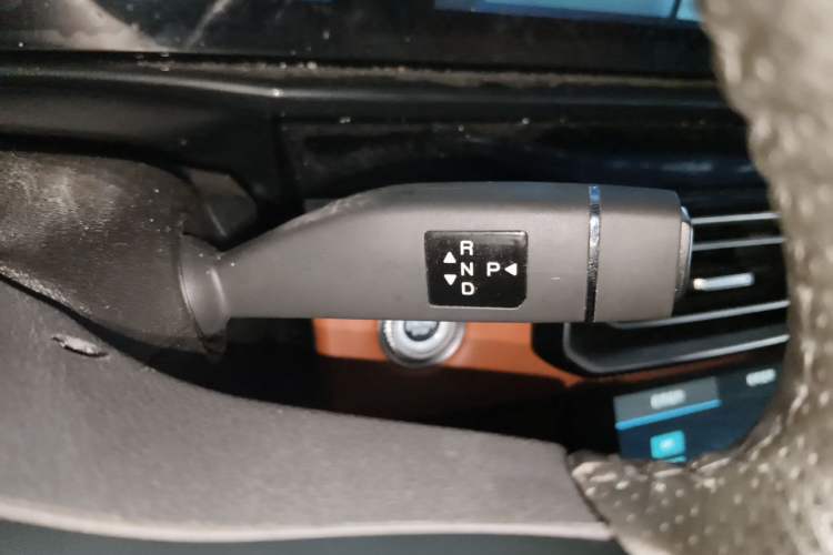 Used JETOUR Shanhai L7 2024 1.5T 120 km MAX+ 5-seater Gear Lever