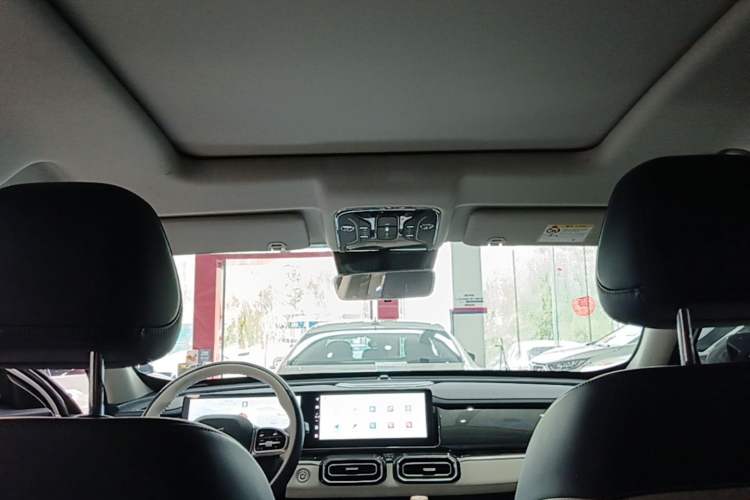 Used JETOUR Shanhai L7 2024 1.5T 120km MAX+ 7-Seater Headliner