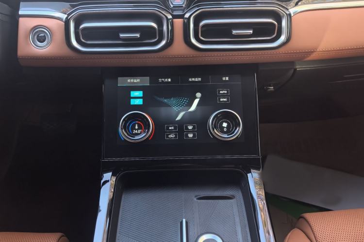 Used JETOUR Shanhai L7 2024 1.5T 120km ULTRA 7-Seater Instrument Cluster