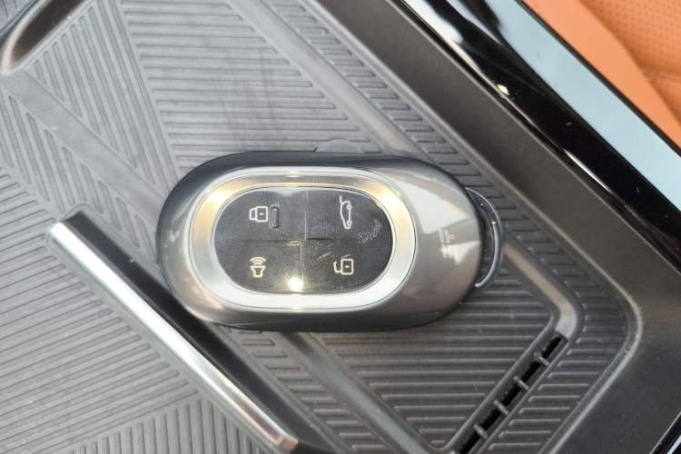 Used JETOUR Shanhai L7 2024 1.5T 120km ULTRA 7-Seater Interior 1