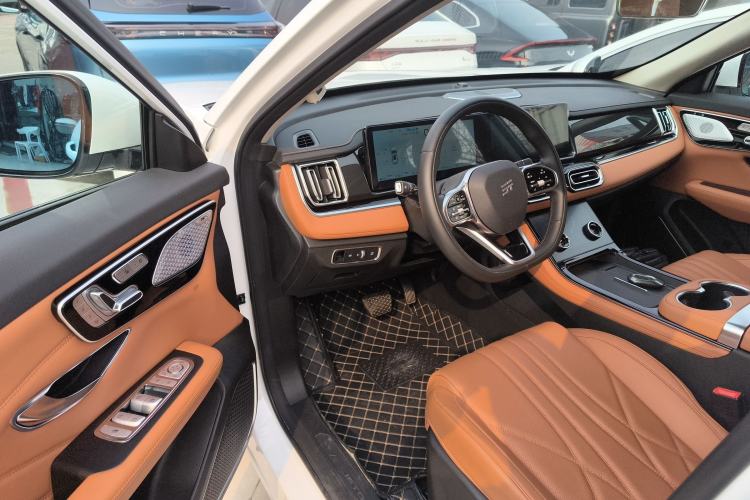Used JETOUR Shanhai L7 2024 1.5T 120km ULTRA 7-Seater Interior 3