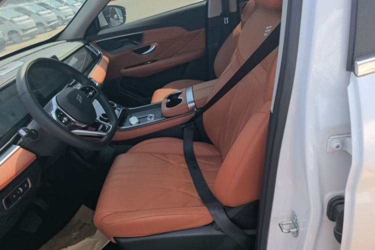 Used JETOUR Shanhai L7 2024 1.5T 120km MAX 5-Seater Left Front Seat