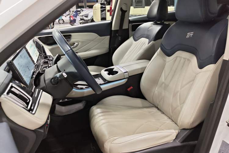 Used JETOUR Shanhai L7 2024 1.5T 120km MAX 5-Seater Left Front Seat