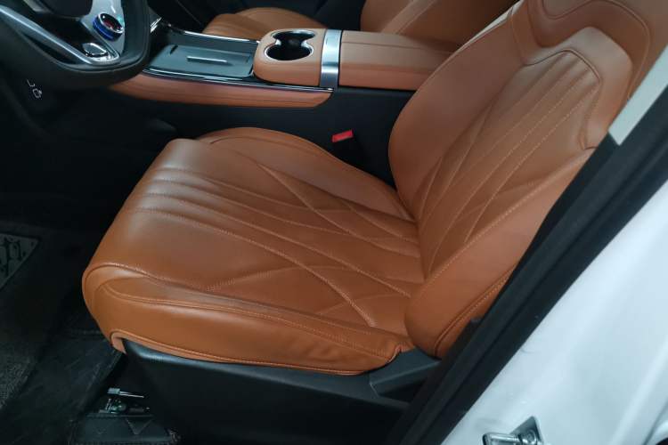 Used JETOUR Shanhai L7 2024 1.5T 120km ULTRA 7-Seater Left Front Seat