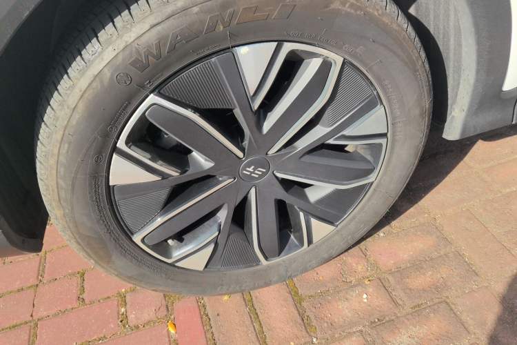 Used JETOUR Shanhai L7 2024 1.5T 120km MAX 5-Seater Left Front Wheel Hub