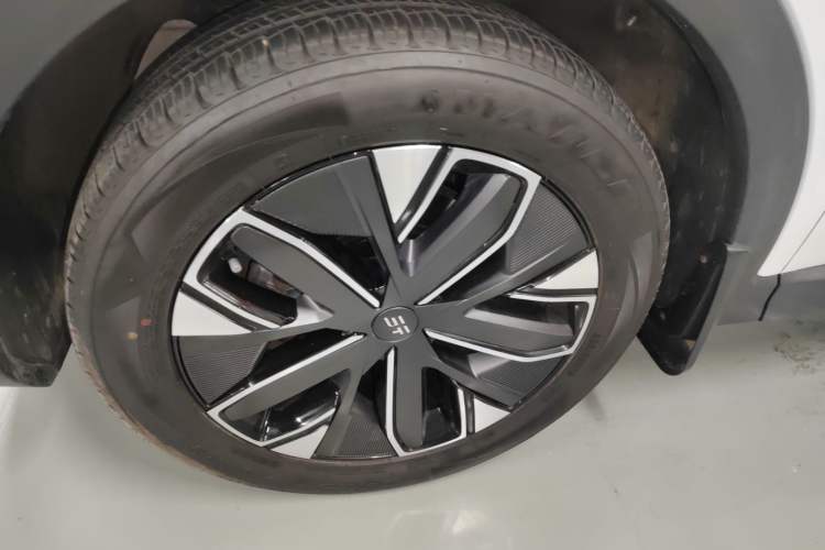 Used JETOUR Shanhai L7 2024 1.5T 120km MAX+ 7-Seater Left Front Wheel Hub