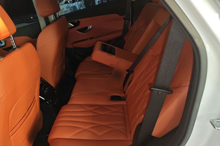 Used JETOUR Shanhai L7 2024 1.5T 120 km ULTRA 5-seater Left Rear Seat