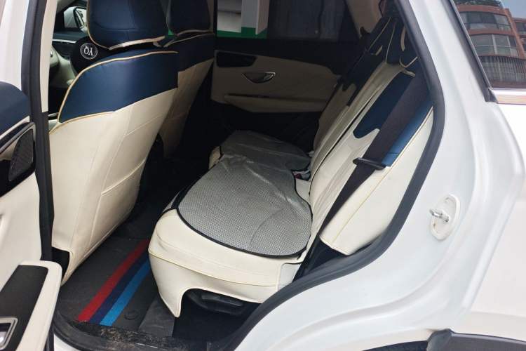 Used JETOUR Shanhai L7 2024 1.5T 120 km MAX 7-Seater Left Rear Seat