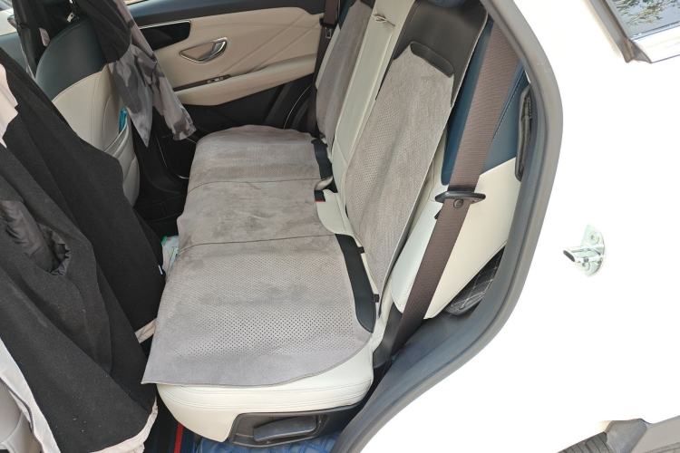 Used JETOUR Shanhai L7 2024 1.5T 120 km MAX 7-Seater Left Rear Seat
