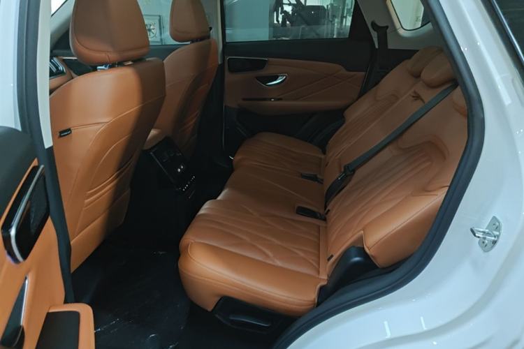 Used JETOUR Shanhai L7 2024 1.5T 120 km MAX+ 5-seater Left Rear Seat