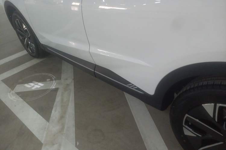 Used JETOUR Shanhai L7 2024 1.5T 120 km ULTRA 5-seater Left Side Sill