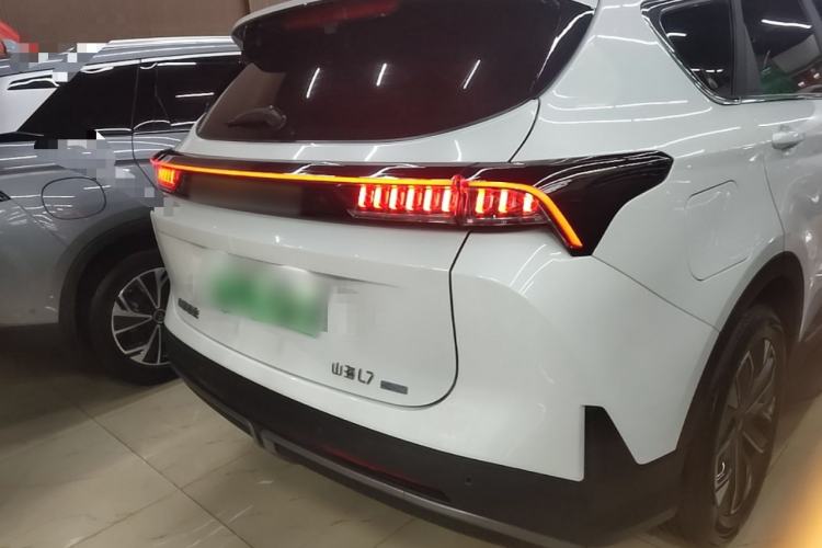 Used JETOUR Shanhai L7 2024 1.5T 120km MAX 5-Seater Rear