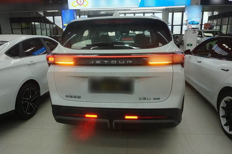 Used JETOUR Shanhai L7 2024 1.5T 120km ULTRA 7-Seater Rear