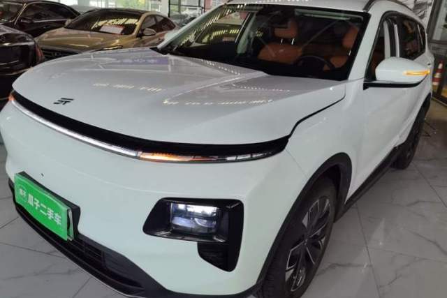 Używany JETOUR Shanhai L7 2024 1.5T 120km MAX 5-Seater