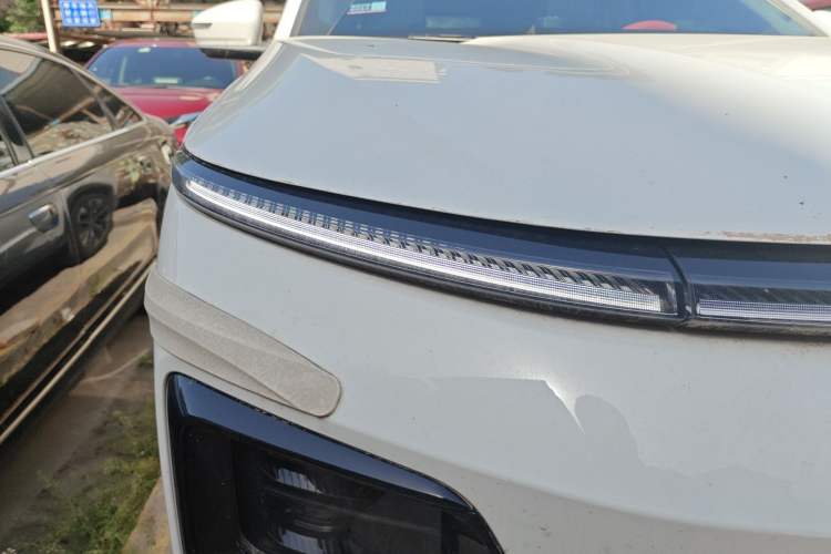 Used JETOUR Shanhai L7 2024 1.5T 120km MAX 5-Seater Right Front Headlight