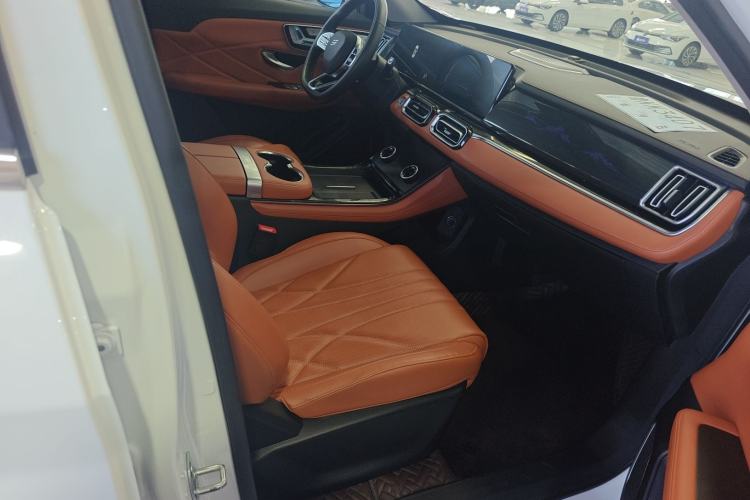 Used JETOUR Shanhai L7 2024 1.5T 120km ULTRA 7-Seater Right Front Seat
