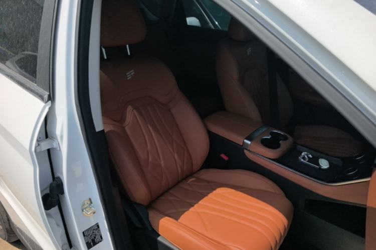 Used JETOUR Shanhai L7 2024 1.5T 120km MAX 5-Seater Right Front Seat