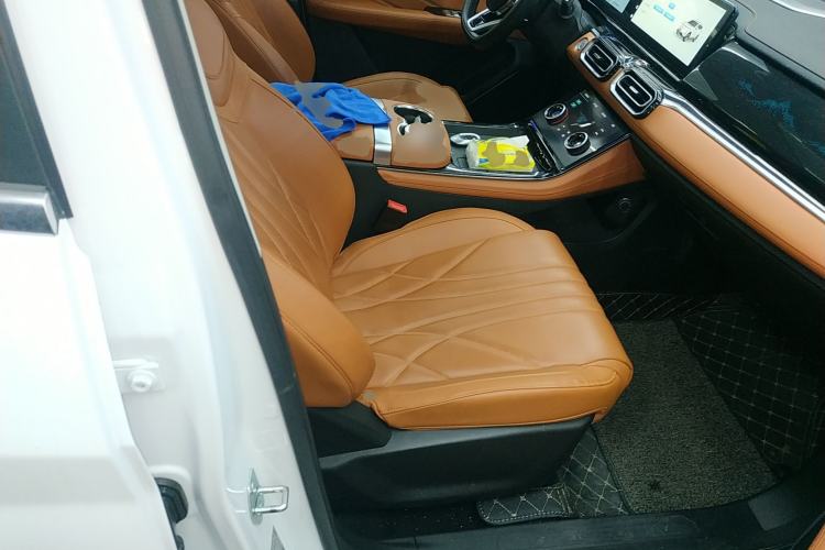 Used JETOUR Shanhai L7 2024 1.5T 120km ULTRA 7-Seater Right Front Seat