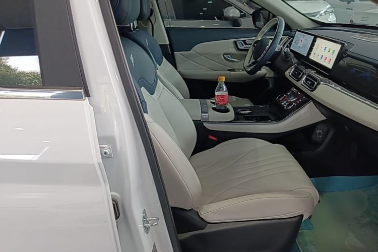 Used JETOUR Shanhai L7 2024 1.5T 120km MAX+ 7-Seater Right Front Seat