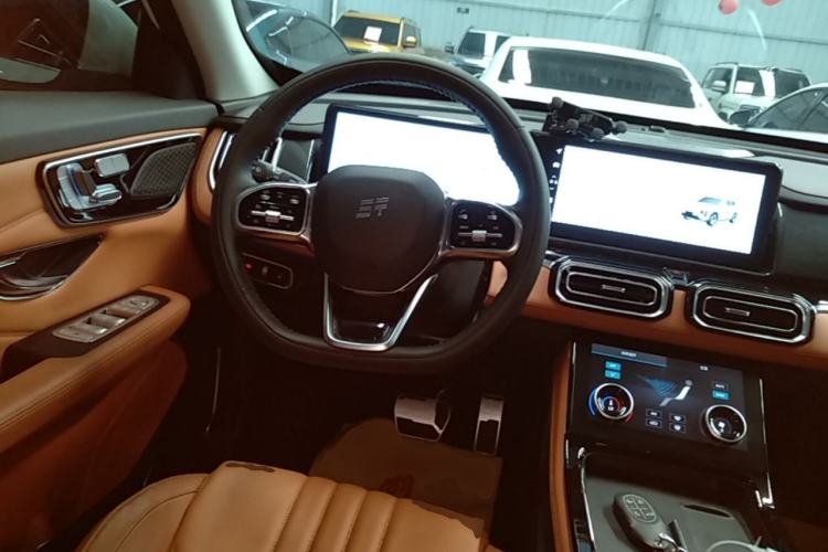 Used JETOUR Shanhai L7 2024 1.5T 120km MAX 5-Seater Steering Wheel