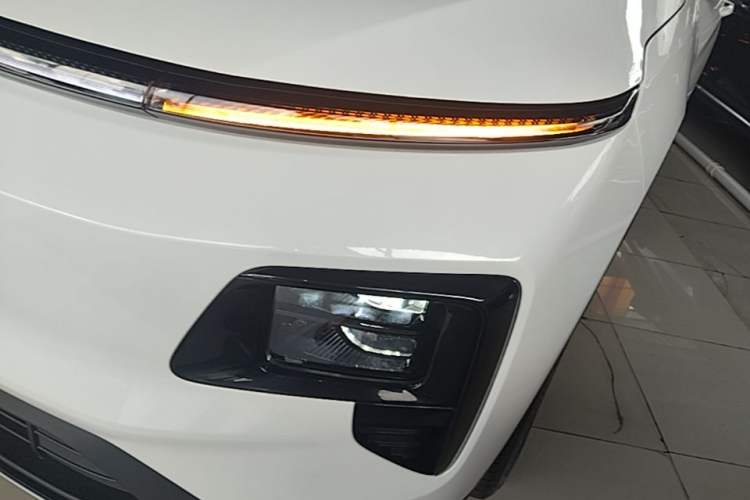 Used JETOUR Shanhai L7 2025 1.5T 120km Comfort Edition 7-Seater Left Front Headlight