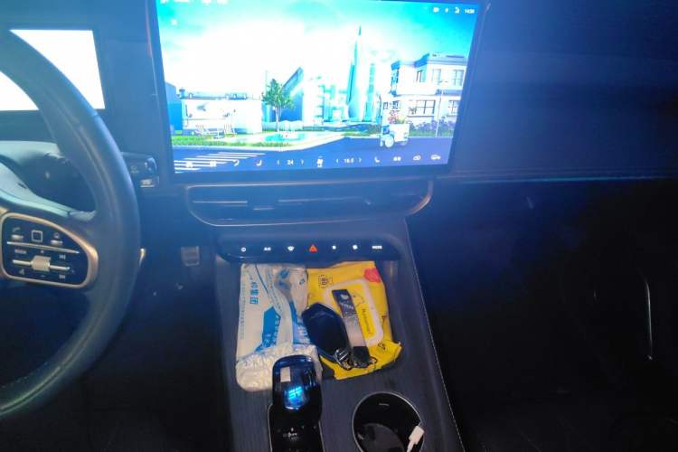 Used JETOUR Shanhai L9 2024 1.5TD 2DHT Pro 7-Seater Audio And AC Panel
