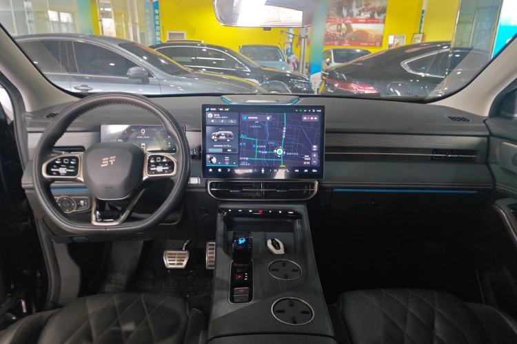 Used JETOUR Shanhai L9 2024 1.5TD 2DHT Pro 5-Seater Center Console