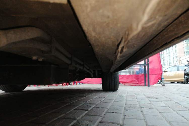 Used JETOUR Shanhai L9 2024 1.5TD 2DHT Max 7-Seater Chassis Front Left
