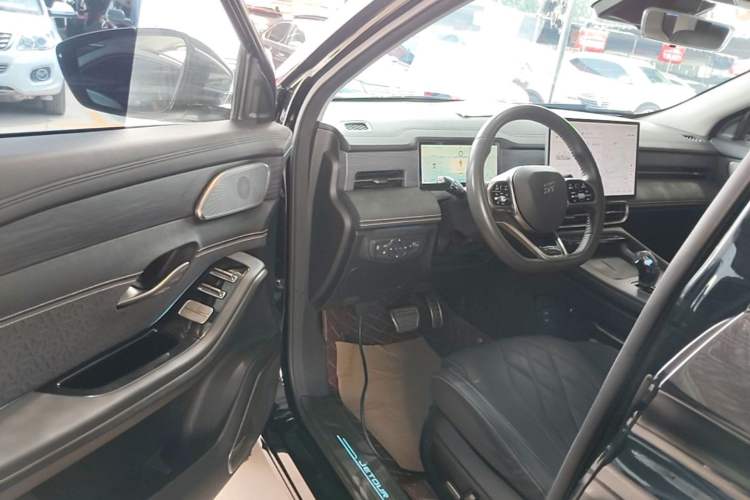 Used JETOUR Shanhai L9 2024 1.5TD 2DHT Pro 5-Seater Driver Seat