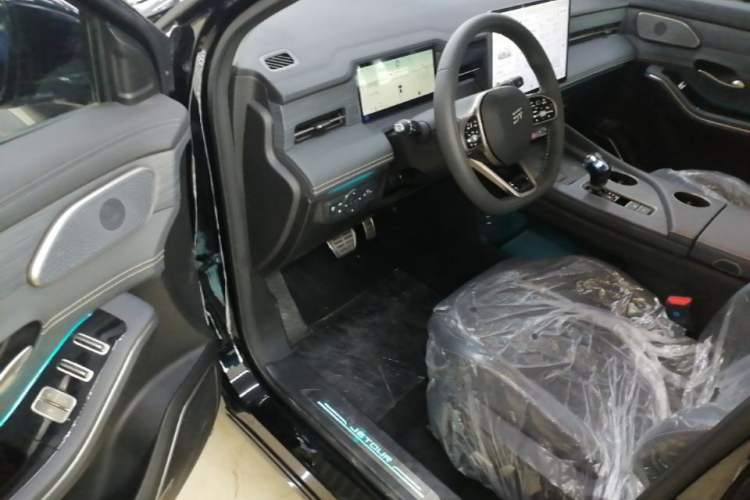 Used JETOUR Shanhai L9 2024 1.5TD 2DHT Pro 7-Seater Driver Seat