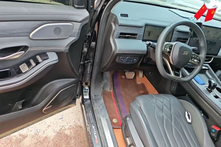 Used JETOUR Shanhai L9 2024 1.5TD 2DHT Air 7-Seater Driver Seat