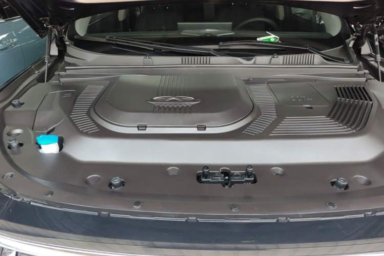 Used JETOUR Shanhai L9 2024 1.5TD 2DHT Pro 7-Seater Engine Bay