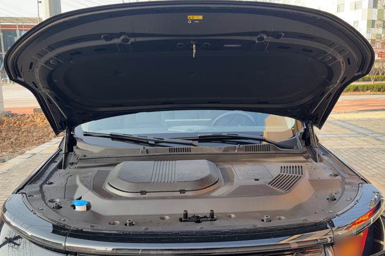 Used JETOUR Shanhai L9 2024 1.5TD 2DHT Pro 7-Seater Engine Bay