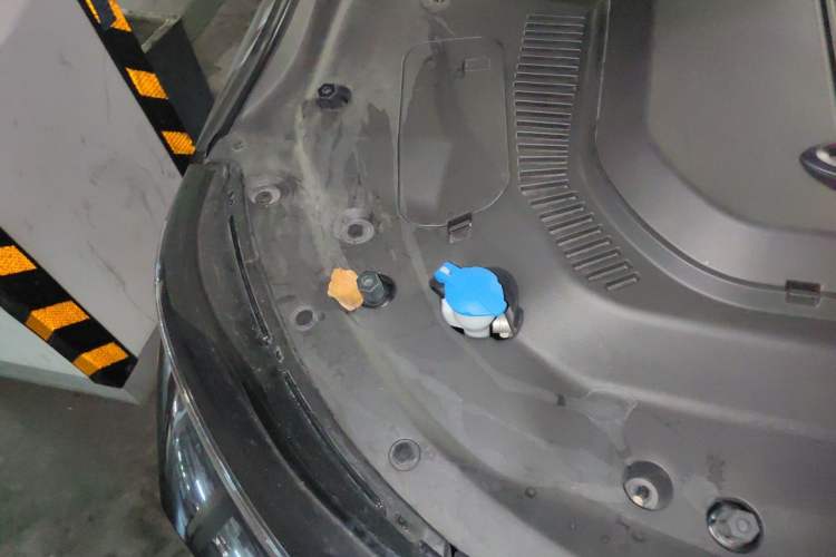 Used JETOUR Shanhai L9 2024 1.5TD 2DHT Pro 7-Seater Engine Bay Right