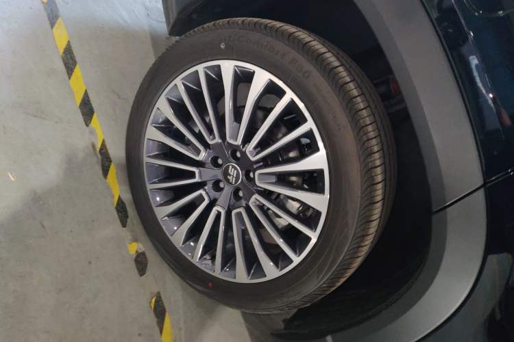 Used JETOUR Shanhai L9 2024 1.5TD 2DHT Pro 7-Seater Exterior 2