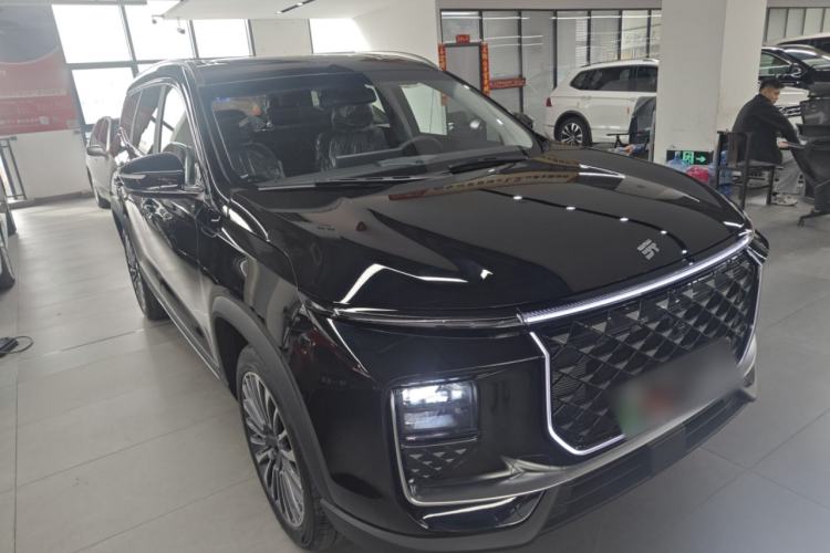 Used JETOUR Shanhai L9 2024 1.5TD 2DHT Executive Edition 5 Seats Front Right 45 Deg