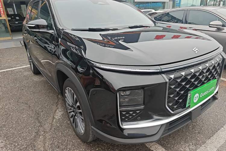 Used JETOUR Shanhai L9 2024 1.5TD 2DHT Pro 5-Seater Front Right 45 Deg