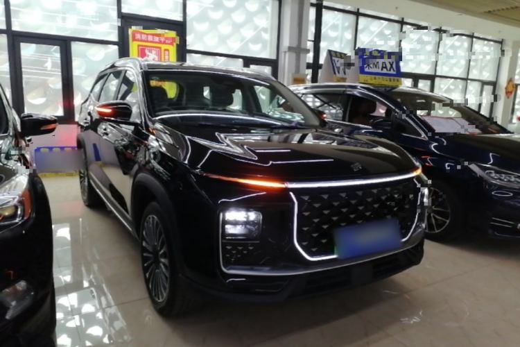 Used JETOUR Shanhai L9 2024 1.5TD 2DHT Pro 7-Seater Front Right 45 Deg